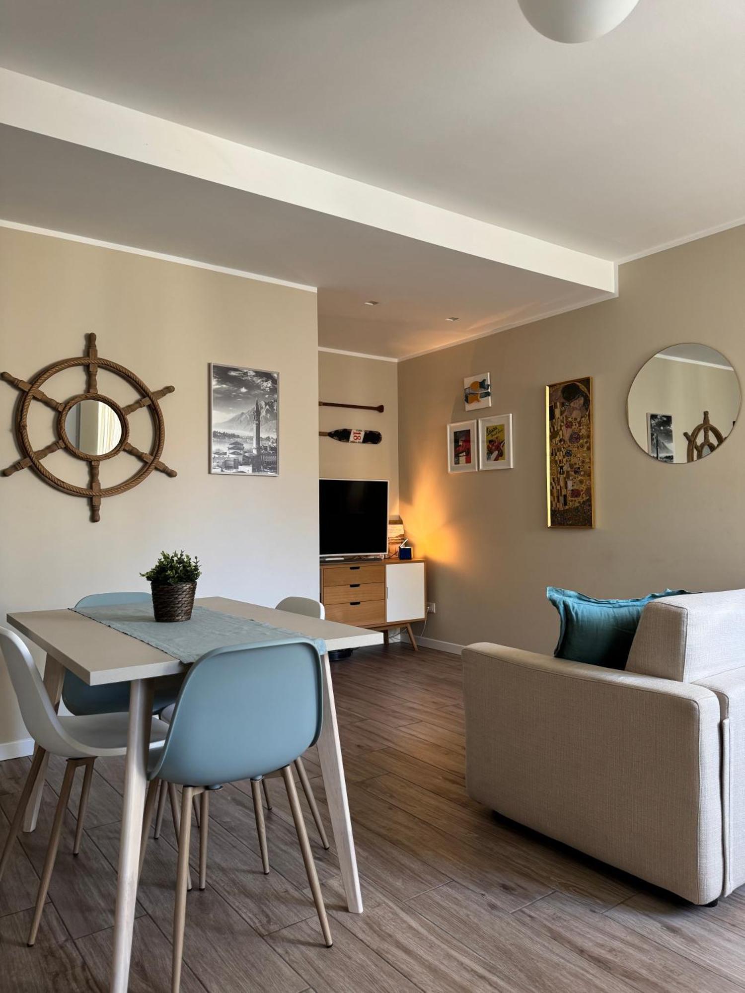 Silverhome Lecco Esterno foto